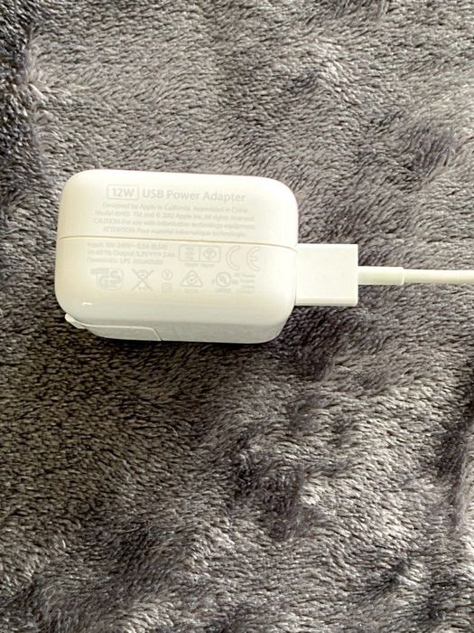 Apple Ipad Air 2 64GB a'lo holat + bonus.