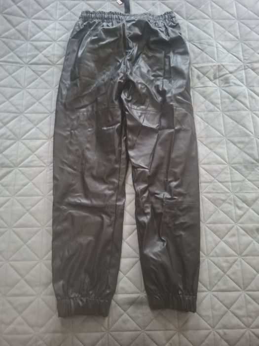 Дамска всекидневна пола