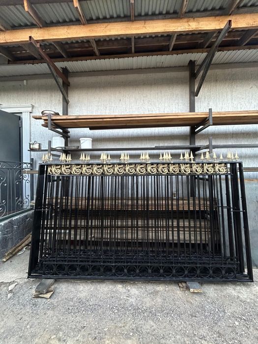 Ворота откатные вместе с забором