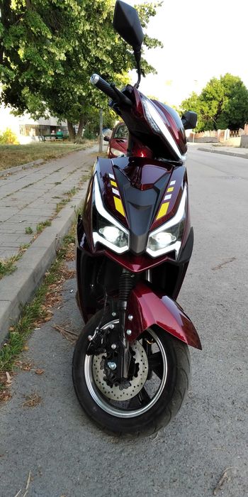 Електрически скутер MBH Moto S6B Prime 72V 3000W