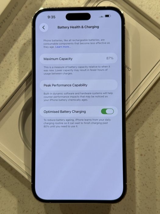 iPhone 14 Pro Max 256GB Silver (Бял) - 87% Батерия, Отличен.