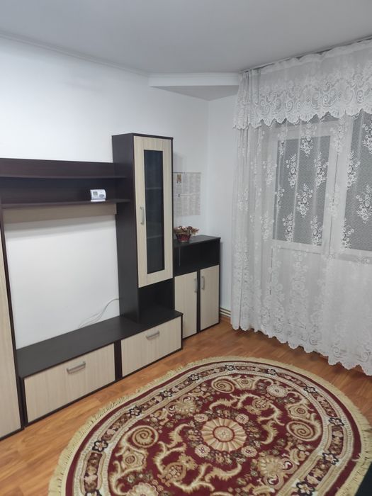 Când/închiriez apartament 2 camere semidecomandat zona gara B  Caracal