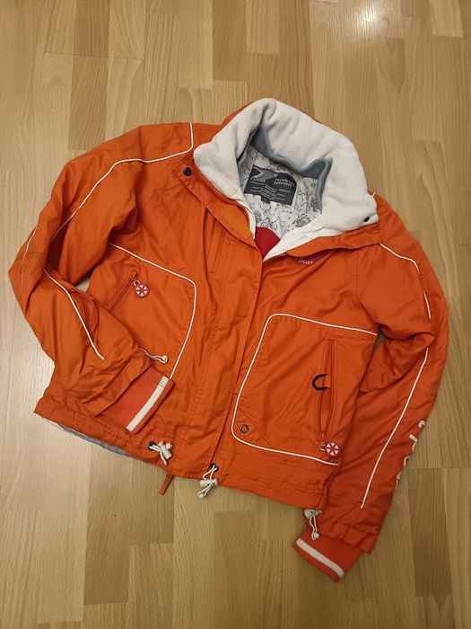 Costum de ski, impermeabil si anti vant