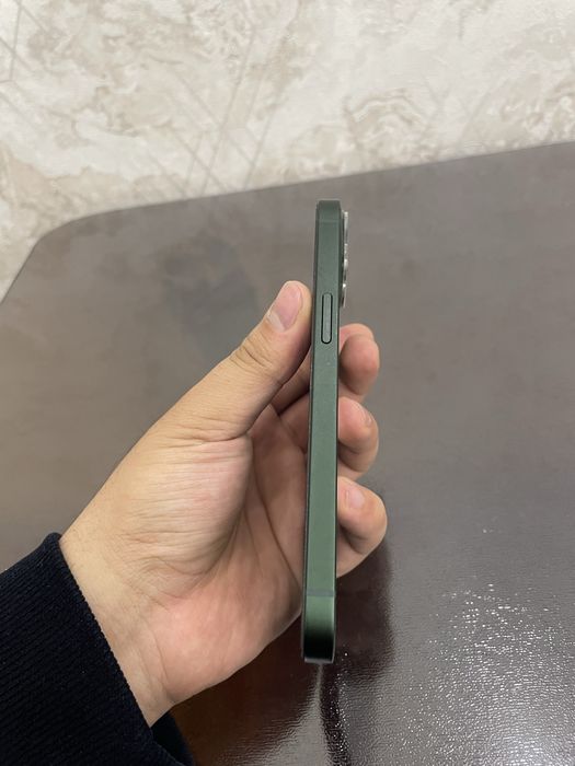 Iphone 13 Kh/a ideal holatda