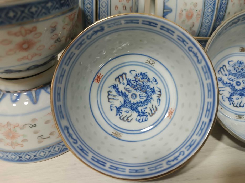 Пиалы в технике "рисовые зерна". Дракон.