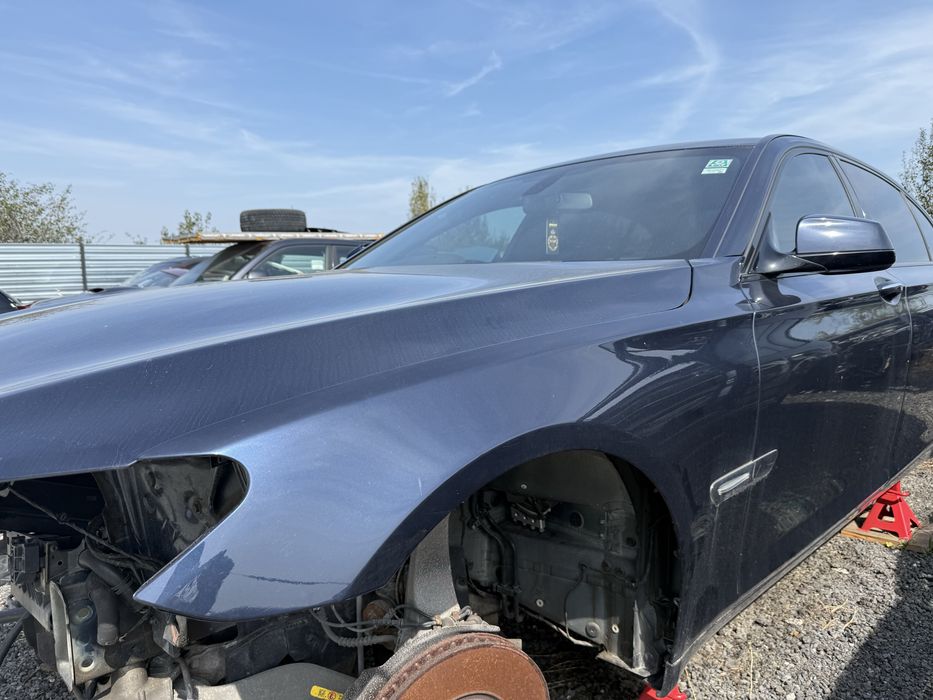 Usa aripa bmw seria 7 F01 F02 stanga dreapta