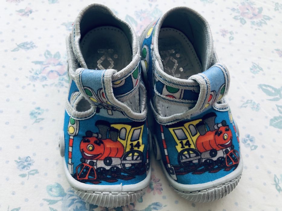 Детски обувки номер 26, 25, 24,23 и 22