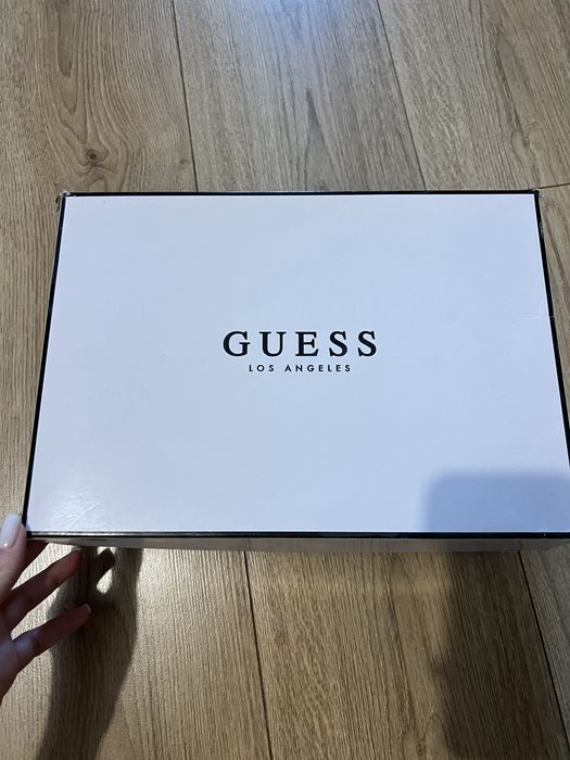 Дамски маратонки Guess