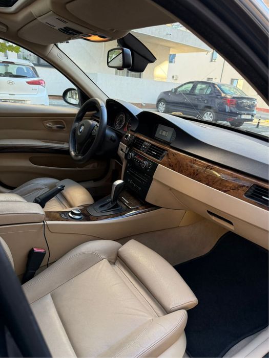 BMW   E90