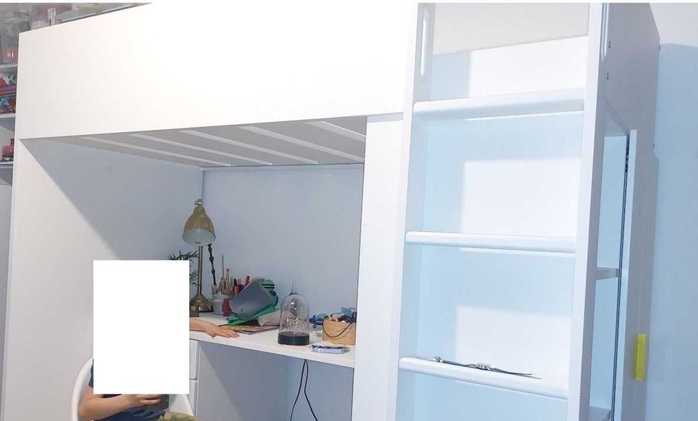 Pat supraetajat ikea
