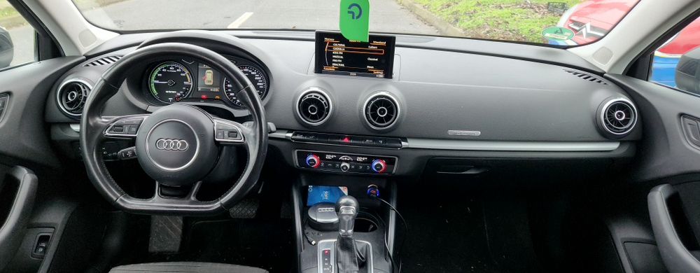 Audi A3 e-tron Sportback IMPECABIL mecanic