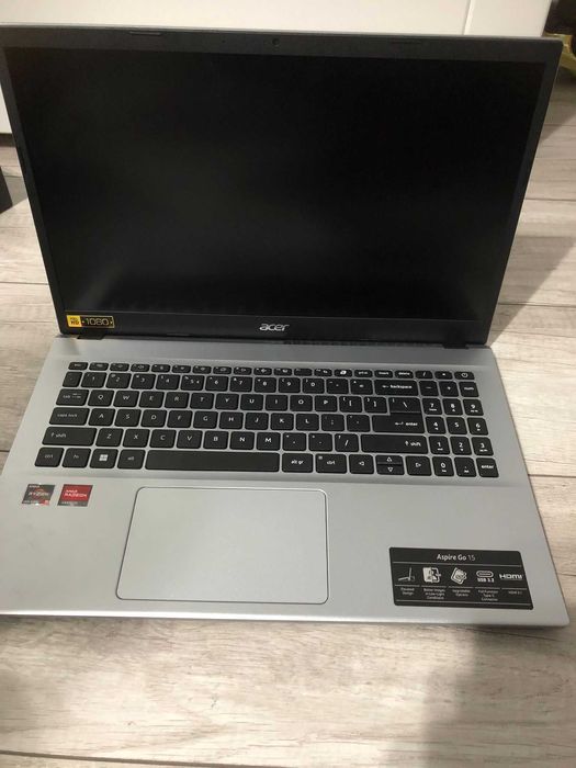 Vând laptop nou, Acer Aspire Go 15