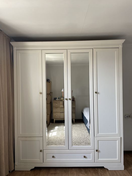 Продам шкаф в хорошем состоянии