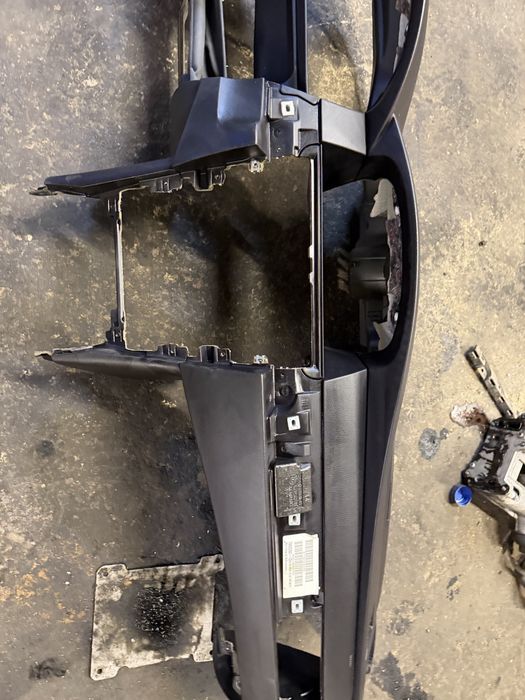 Табло арматурно за BMW E60/E61 с Head up Preface