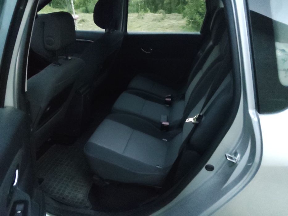 RENAULT Scenic 2012 — imagine 4
