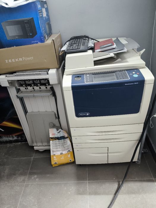 МФУ Xerox WorkCentre 5845 с финишером