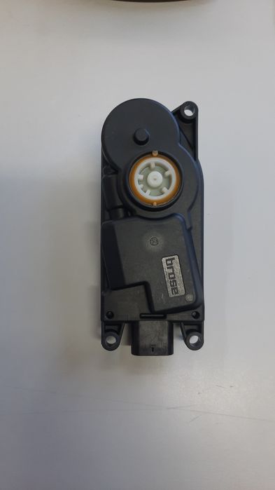 Motoras actuator grila activa BMW X3:G01,X4 G01