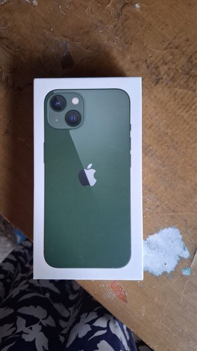 Iphone 13 б/у с коробкой