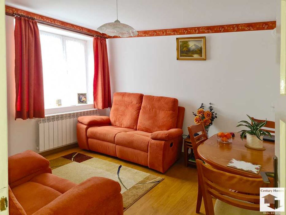 116256 ЕКСКЛУЗИВНО! Реновирана къща с гараж в центъра на с. Балван