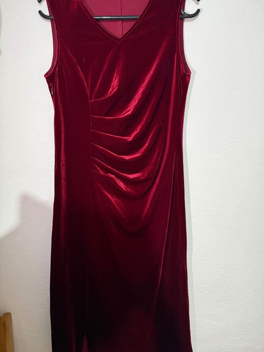 Платья с костюмом