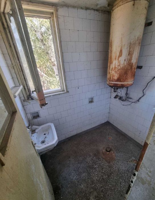 3-стаен Апартамент 80м2, ТУХЛА, жк Георги Бенковски (Калето), гр. Видин, на ~200м от Баба Вида, парка, и реката