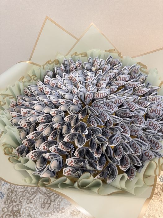 Денежный букет 100$