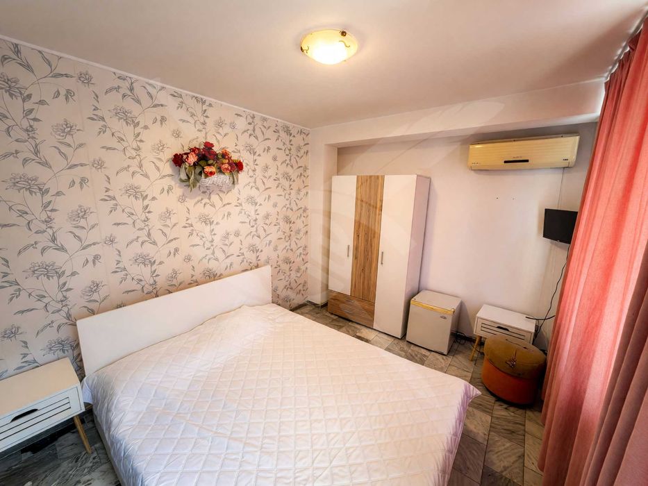 Продава се Хотел в с. Равда, Област Бургас - 705 кв.м за 1277 €/кв.м - Снимка #1