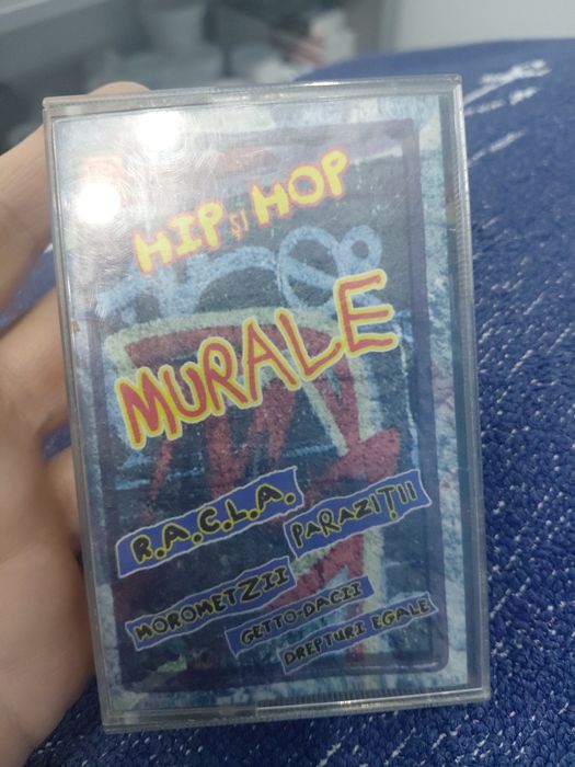 HIP ȘI HOP – MURALE | Casetă hip-hop românesc anii ’90 | Paraziții, R.