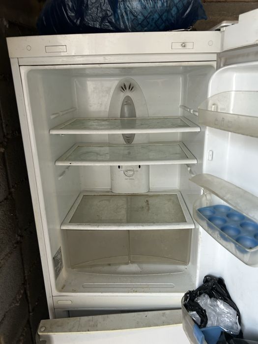 Продажа холодильника