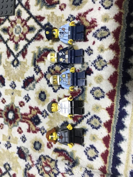 Лего полицейский участок