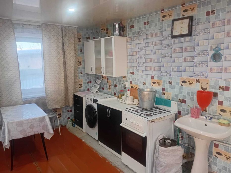 Продам дом в селе Астраханка