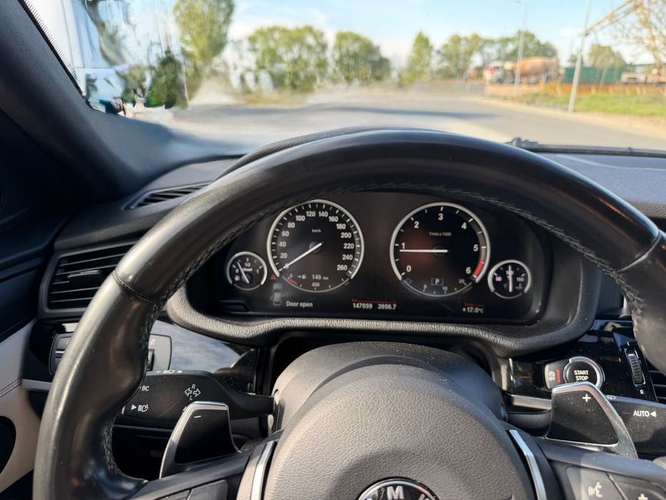 Se vinde BMW Seria 4 în stare impecabilă