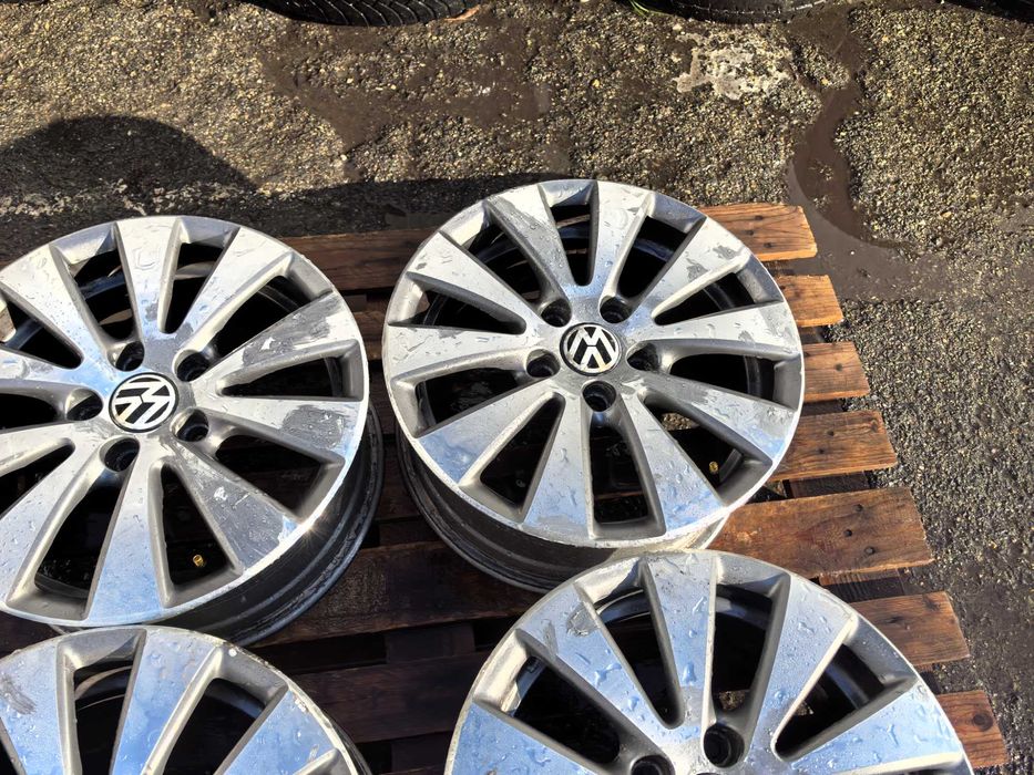 16 цола 5 х 112 мм Фолксваген / Шкода / Сеат / Ауди - 7 Инча / ЕТ 45