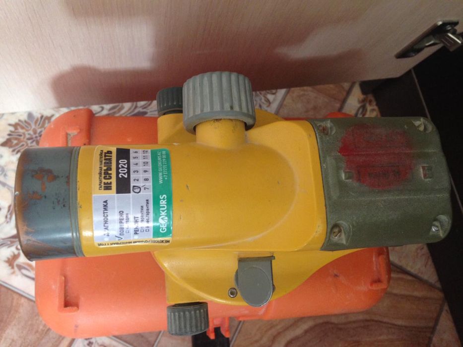 Нивелир  SPECTRA precision optical AL228