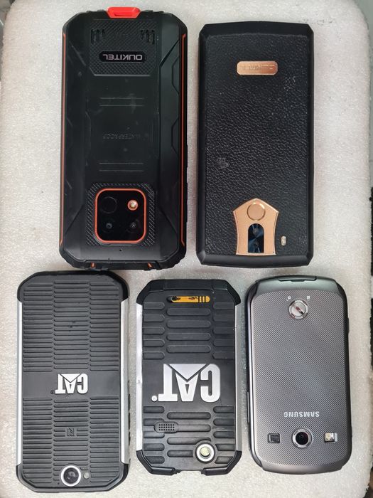 Удароустойчиви и влагоустойчиви телефони