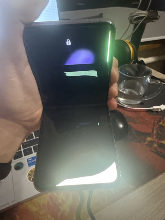 Samsung galaxy z flip 4