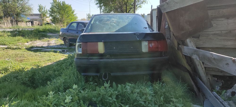 Продам ауди б3 части