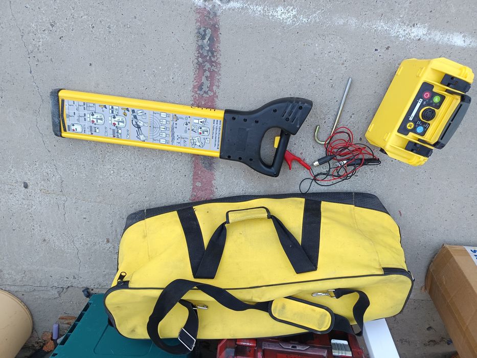 Leica Localizator de utilitati Detector conducte țevi gaz apa și cabluri ele