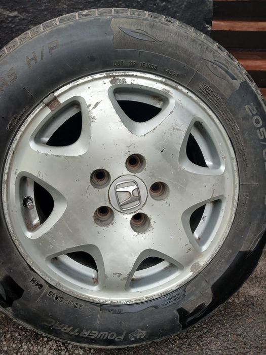 Продам диски вместе с колесами