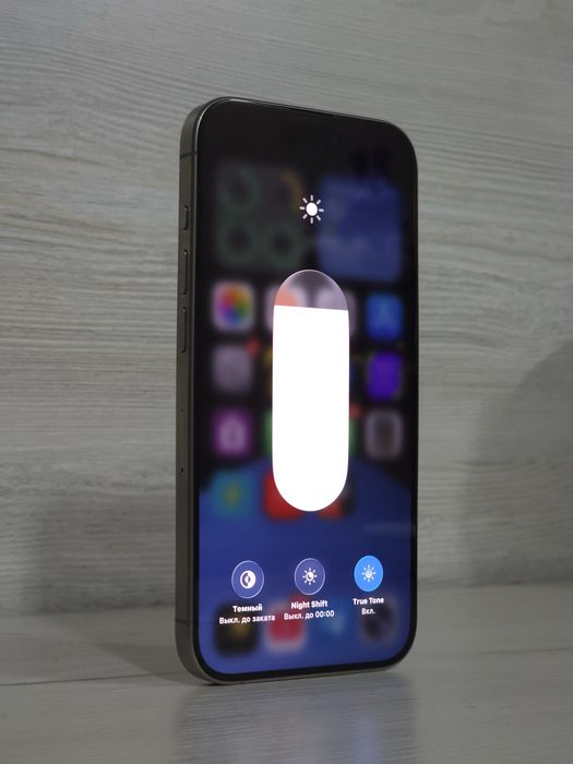 Продаю Iphone 15 pro на 8/128 gb, 88% акб