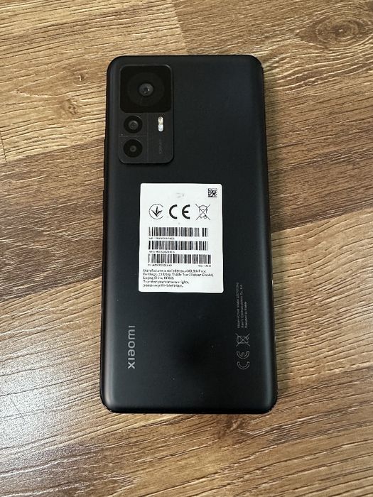 Продаю Xiaomi 12T | 8/128 ГБ | Отличное состояние