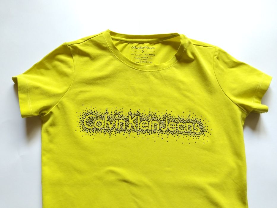 Calvin Klein-s-дамска тениска