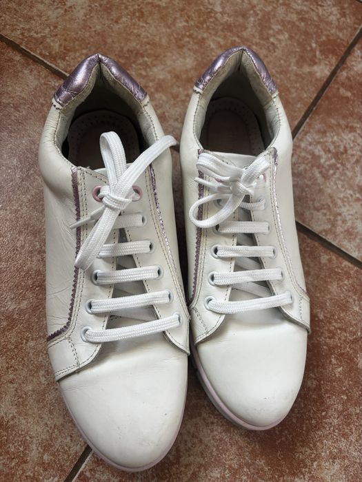 Обувки естествена кожа