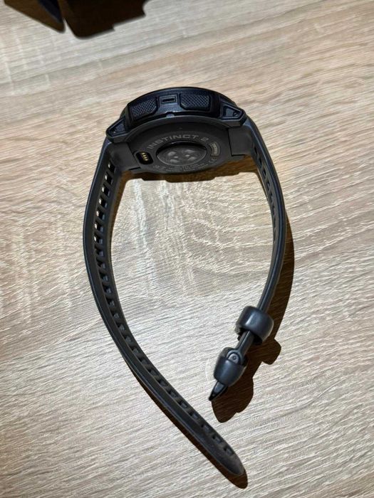 Garmin instinct 2
