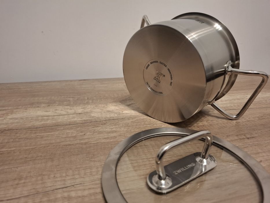 Oala inox, cu capac, 16cm/2,0L, "ZWILLING Pro" - Zwilling