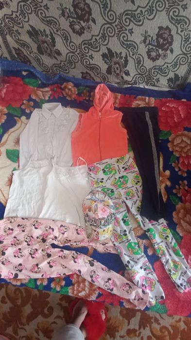 Продам очень хорошенькие вещи на девочку