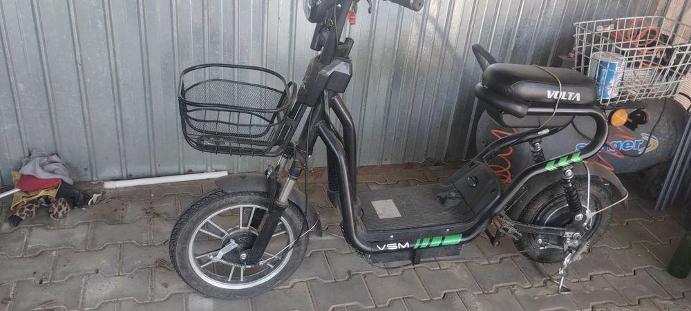 Scuter electric fără permis