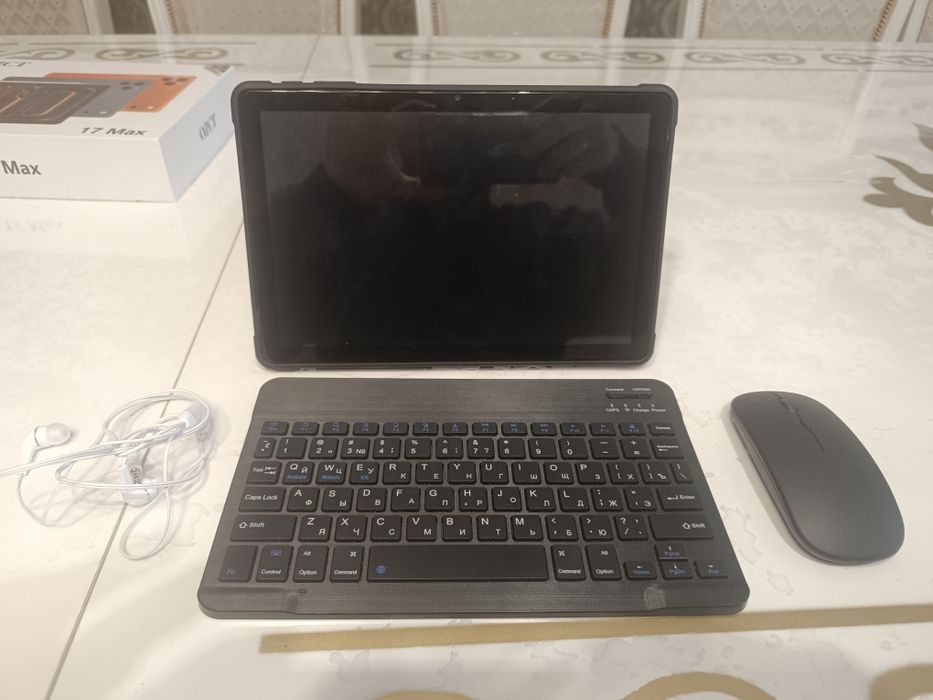 Планшет 17 Max 16 GB