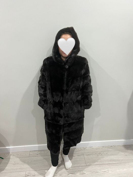 Шуба норковая черный
