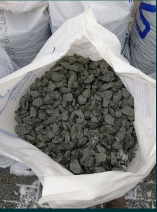 Marmura sparta decorativa alba granit gri travertin bej calcaroasa